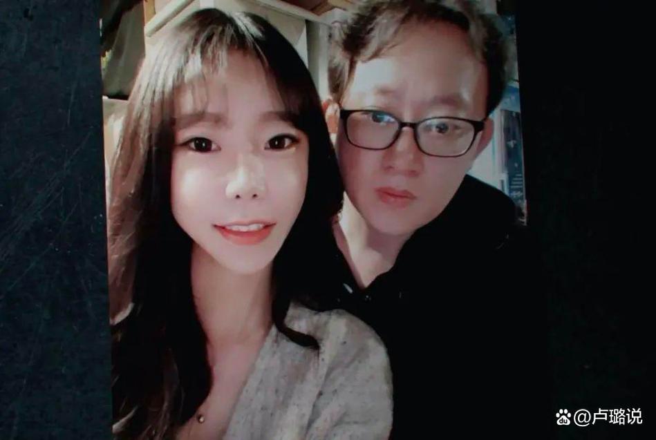 澳门研究生论坛和与2伴侣生子均非亲生与俩孩子都非亲生