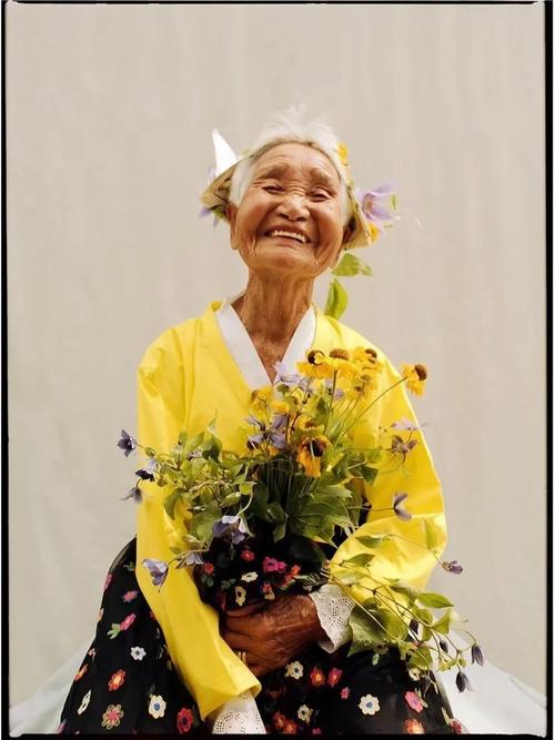 新澳今天晚上9点30分358期-百度和老人网购花200万与老人网购花200万犯法吗